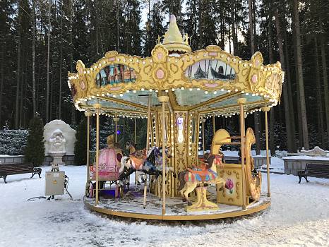 Карусель с лошадками "Венецианская"